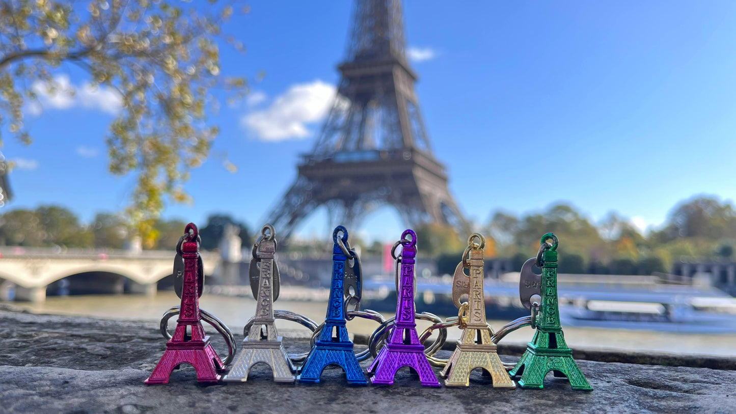 Set of 5 Eiffel Tower Keychains – Authentic Paris Souvenirs for Gifts & Collecting